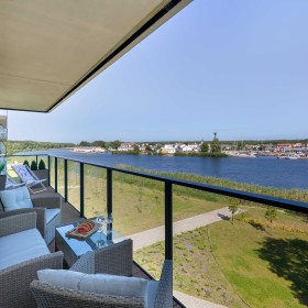 Apartament DZIWNA RIVER Front View z basenem Dziwnów