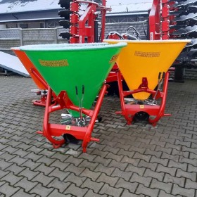 Rozsiewacz Dwutarczowy Nawozów PROMAR JarMet STRUMYK 600kg do 1200kg