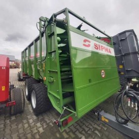 Rozrzutnik Obornika Wapna Skorupowy SIPMA Tajfun 6t 8t 10t Tornado 12t