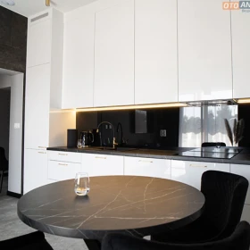 BS Brothers pracownia mebli do hoteli, apartamentów, hosteli, moteli i dla branży gastronomicznej.