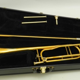 Puzon tenorowy Bb/F CONN (88H) Po przeglądzie technicznym DR23-213